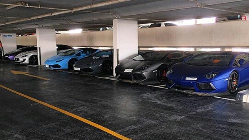 Parklane Car Rental - Rent & Transport in Dubai