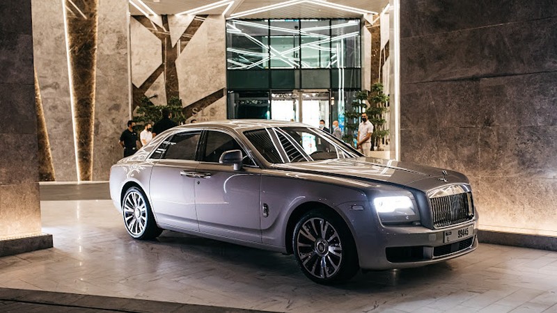 Prestige Luxury Car Rental - Rent & Transport in Dubai